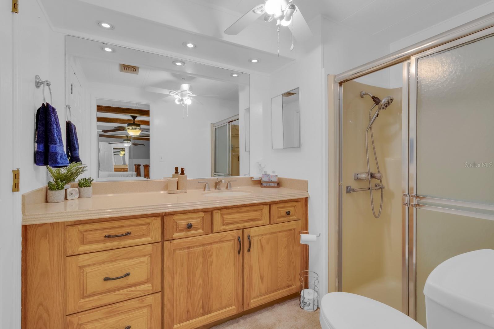 Image 15 of 45 For 1631 Foxway Drive