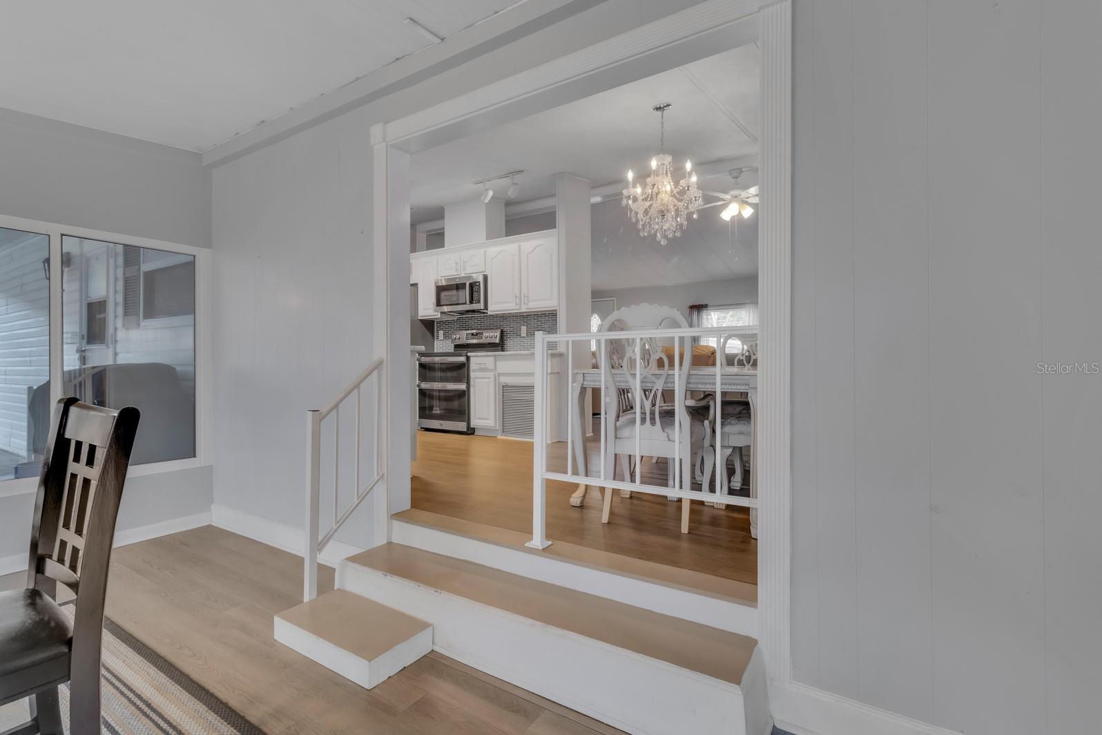 Image 22 of 45 For 1631 Foxway Drive