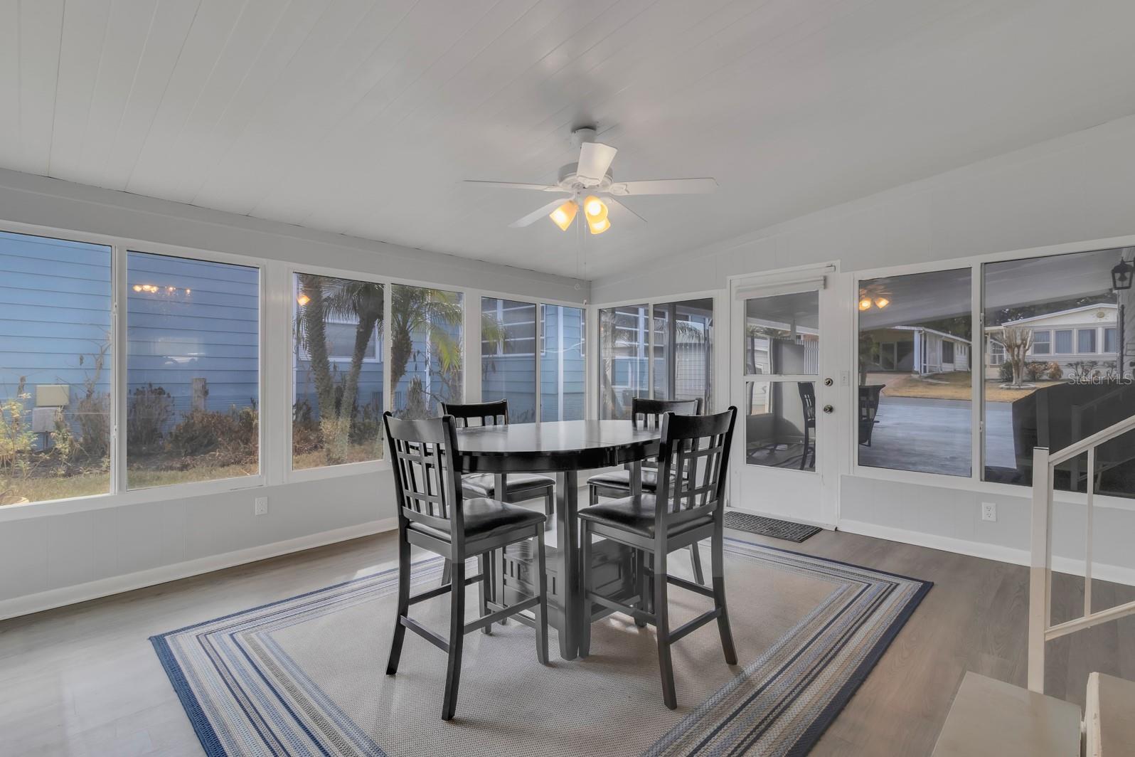 Image 23 of 45 For 1631 Foxway Drive