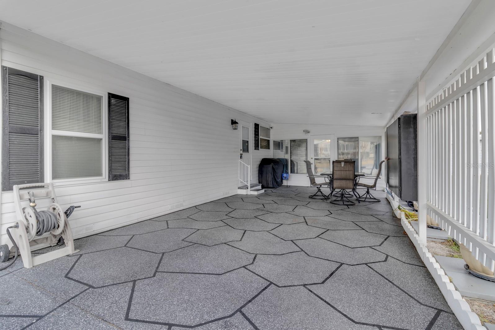 Image 28 of 45 For 1631 Foxway Drive