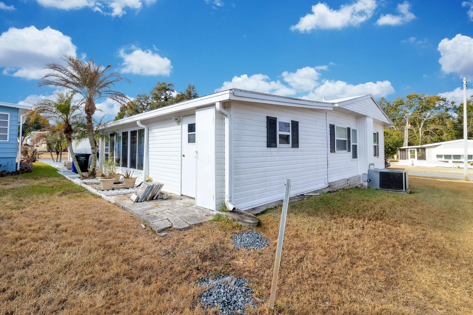 Image 29 of 45 For 1631 Foxway Drive