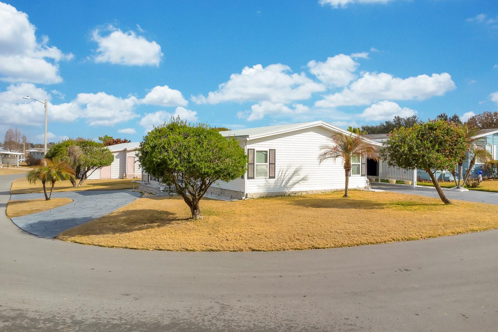 Image 31 of 45 For 1631 Foxway Drive