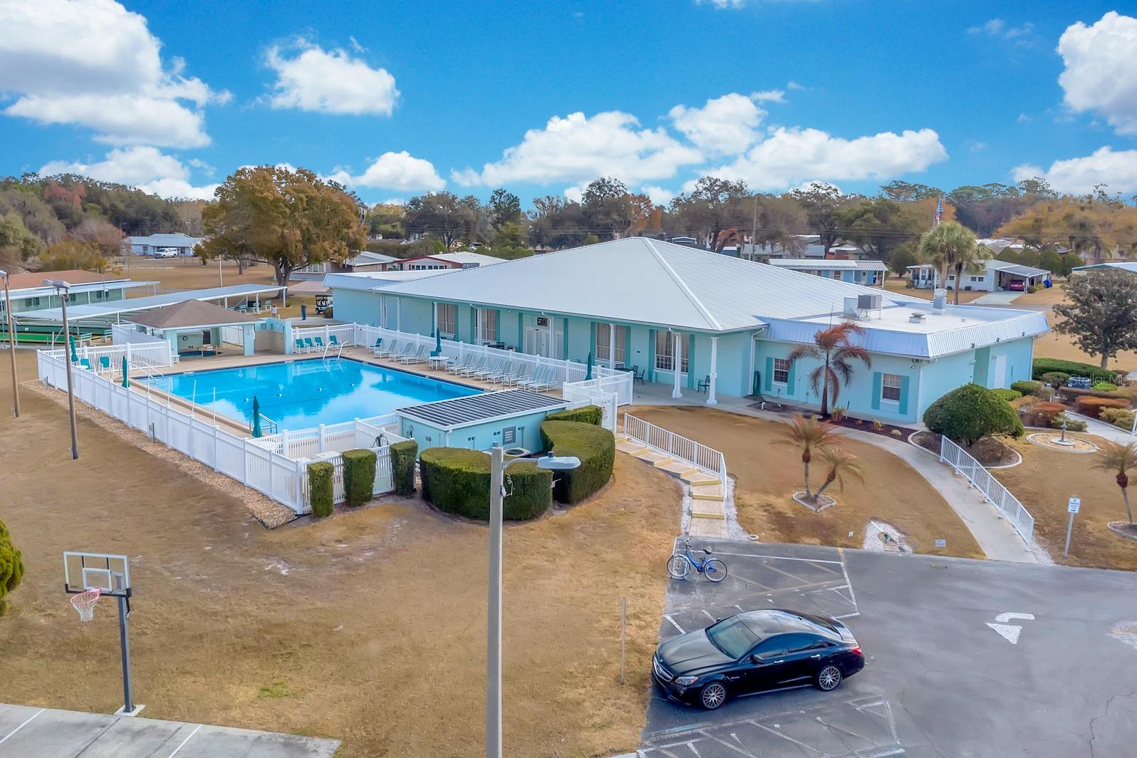 Image 40 of 45 For 1631 Foxway Drive