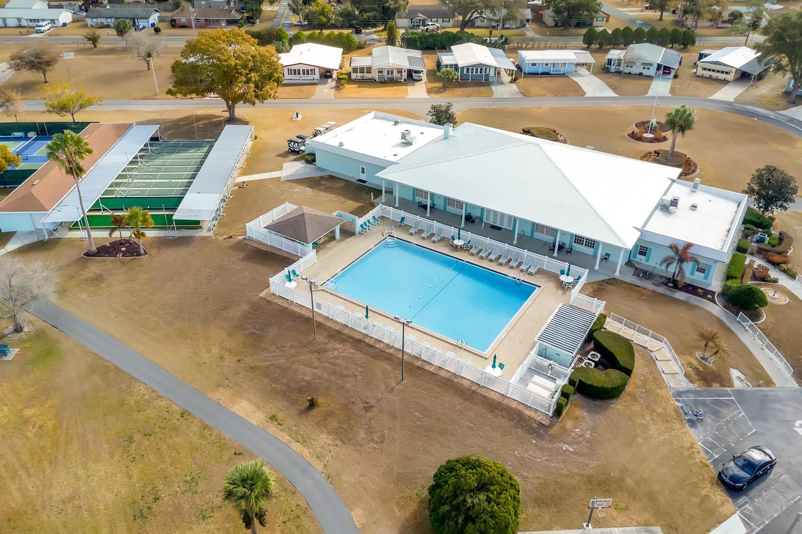 Image 41 of 45 For 1631 Foxway Drive