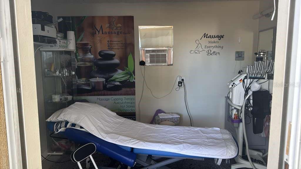 Image 16 of 19 For 609 Kings Ridge Loop