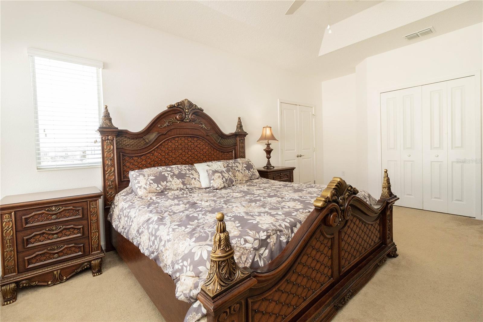 Image 25 of 56 For 478 Marcello Boulevard