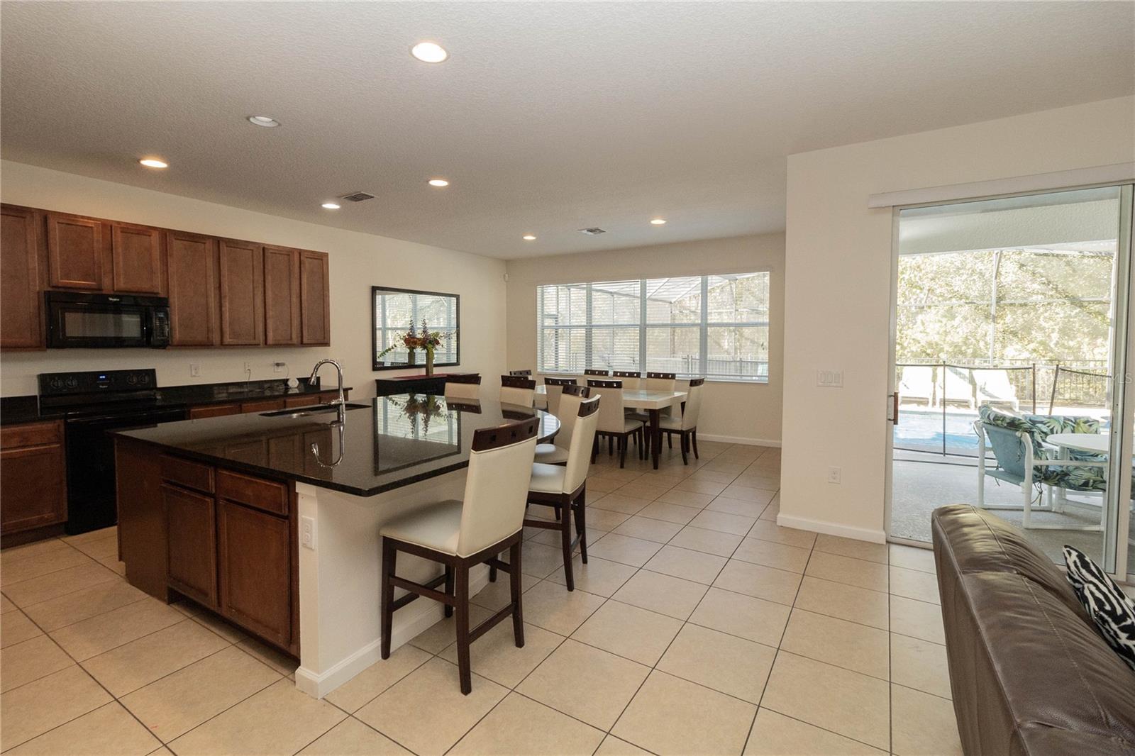 Image 6 of 56 For 478 Marcello Boulevard