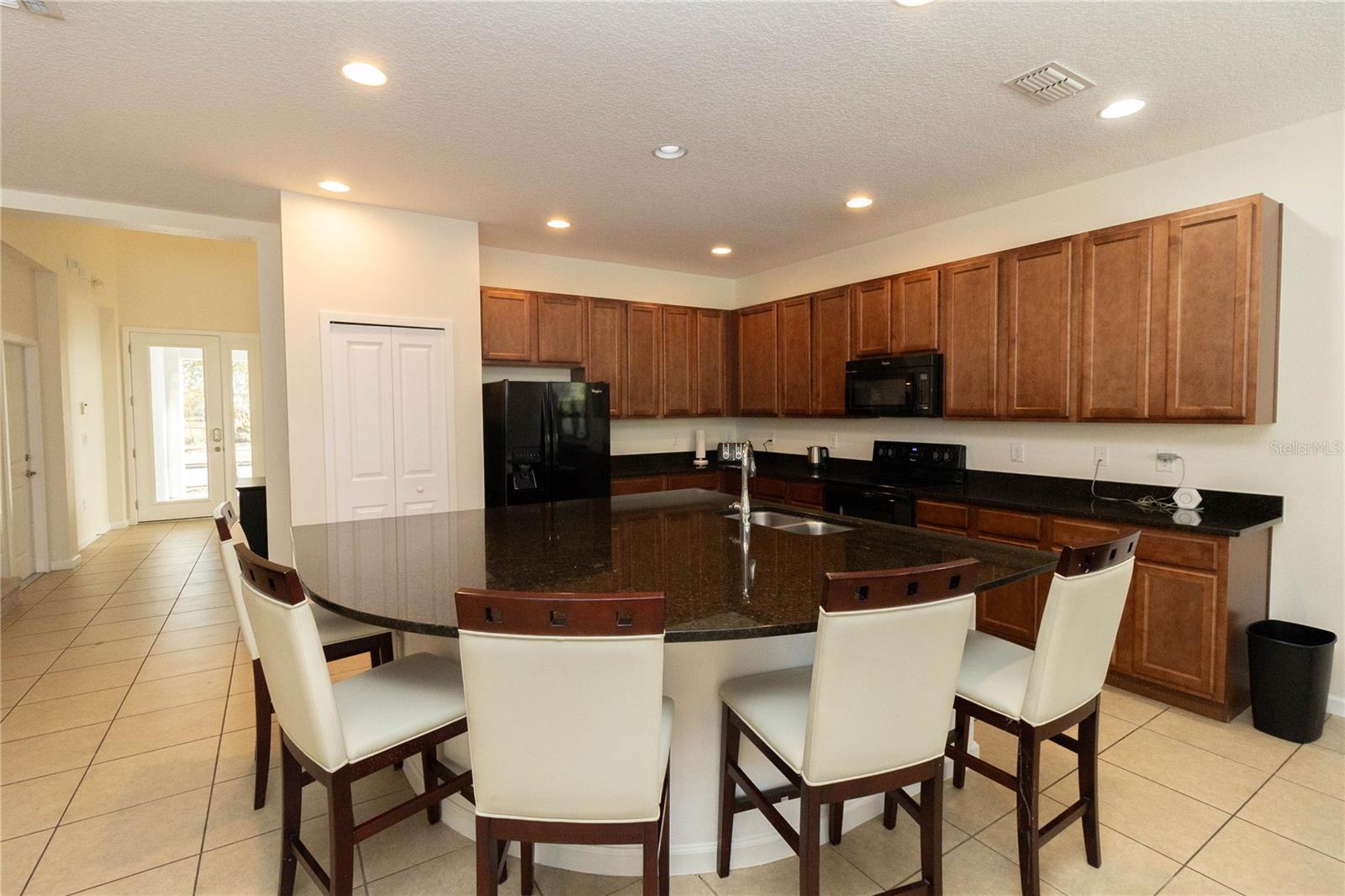 Image 8 of 56 For 478 Marcello Boulevard