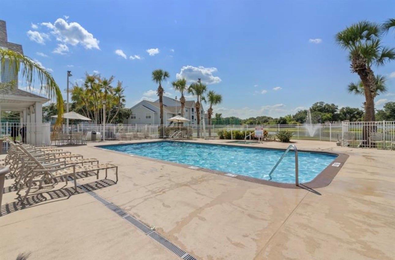 Image 18 of 22 For 1213 Bermuda Lakes Lane 208