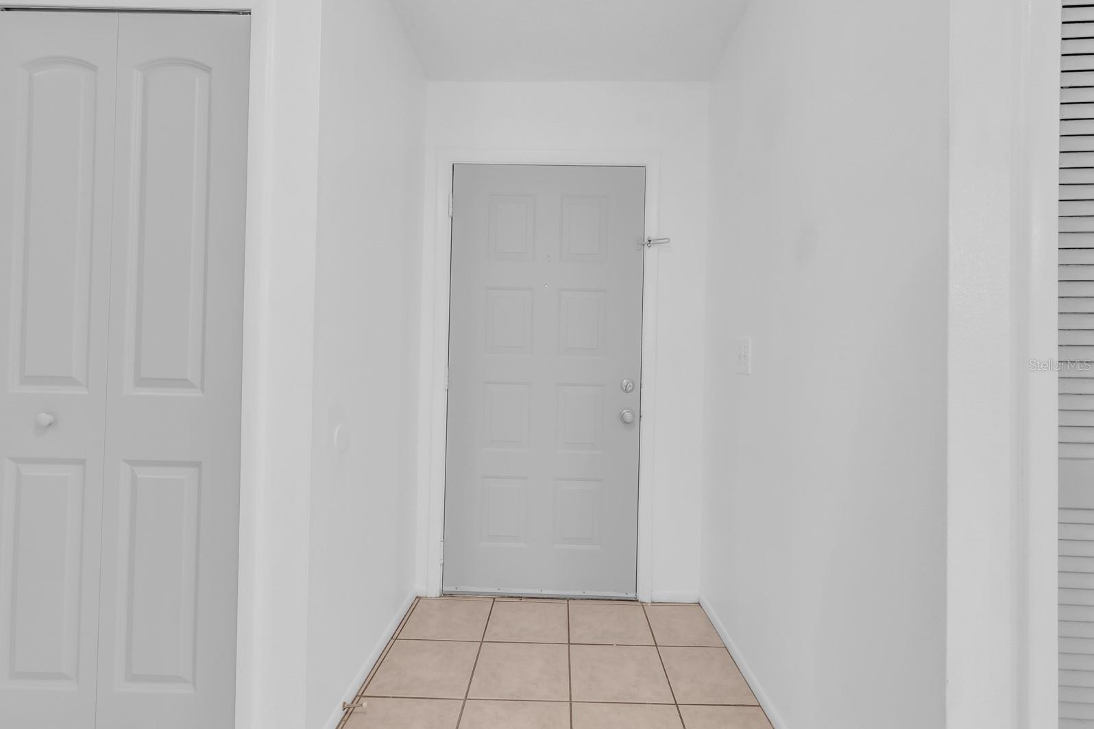 Image 22 of 38 For 2432 King Oak Court