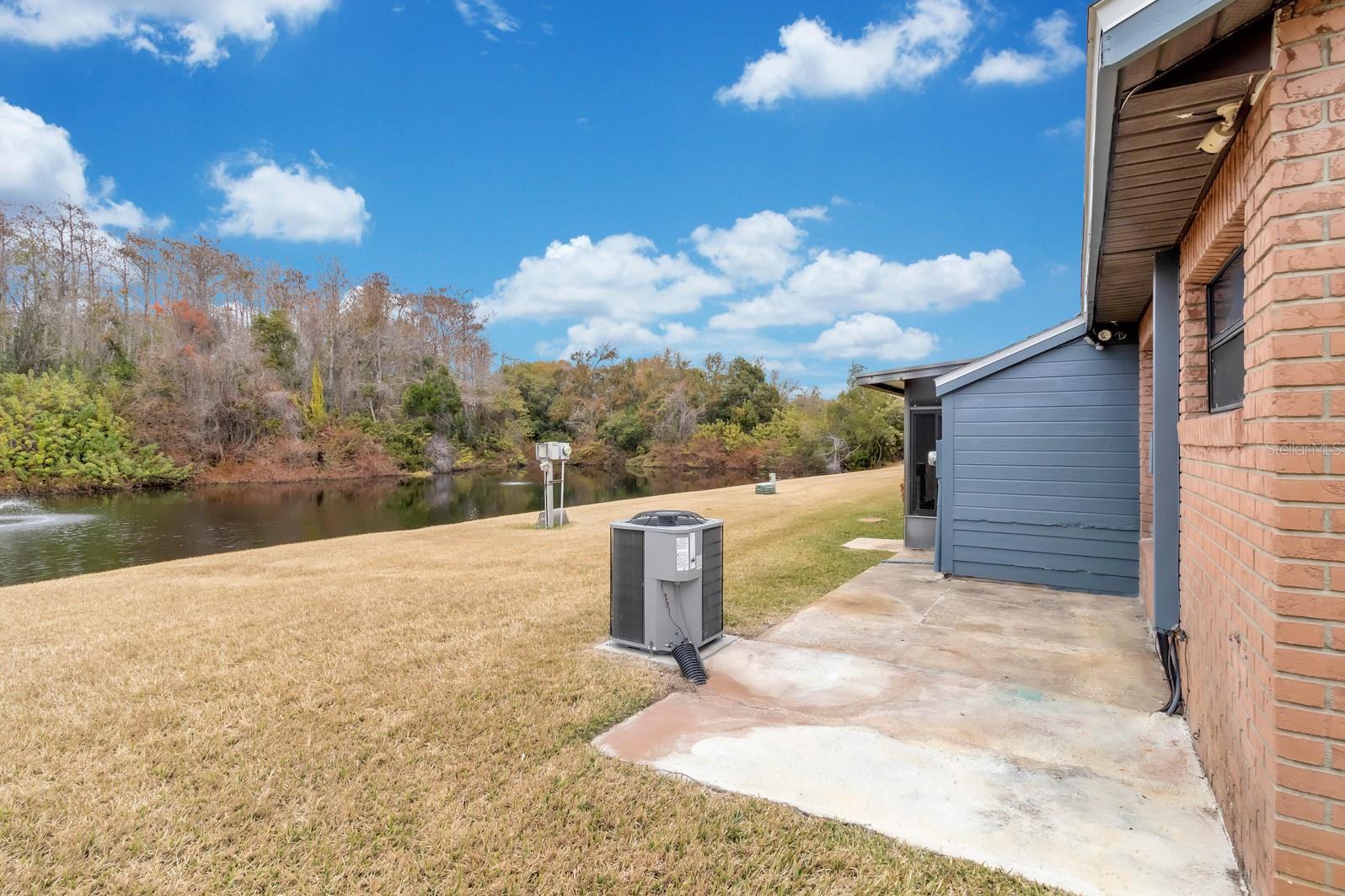 Image 36 of 38 For 2432 King Oak Court