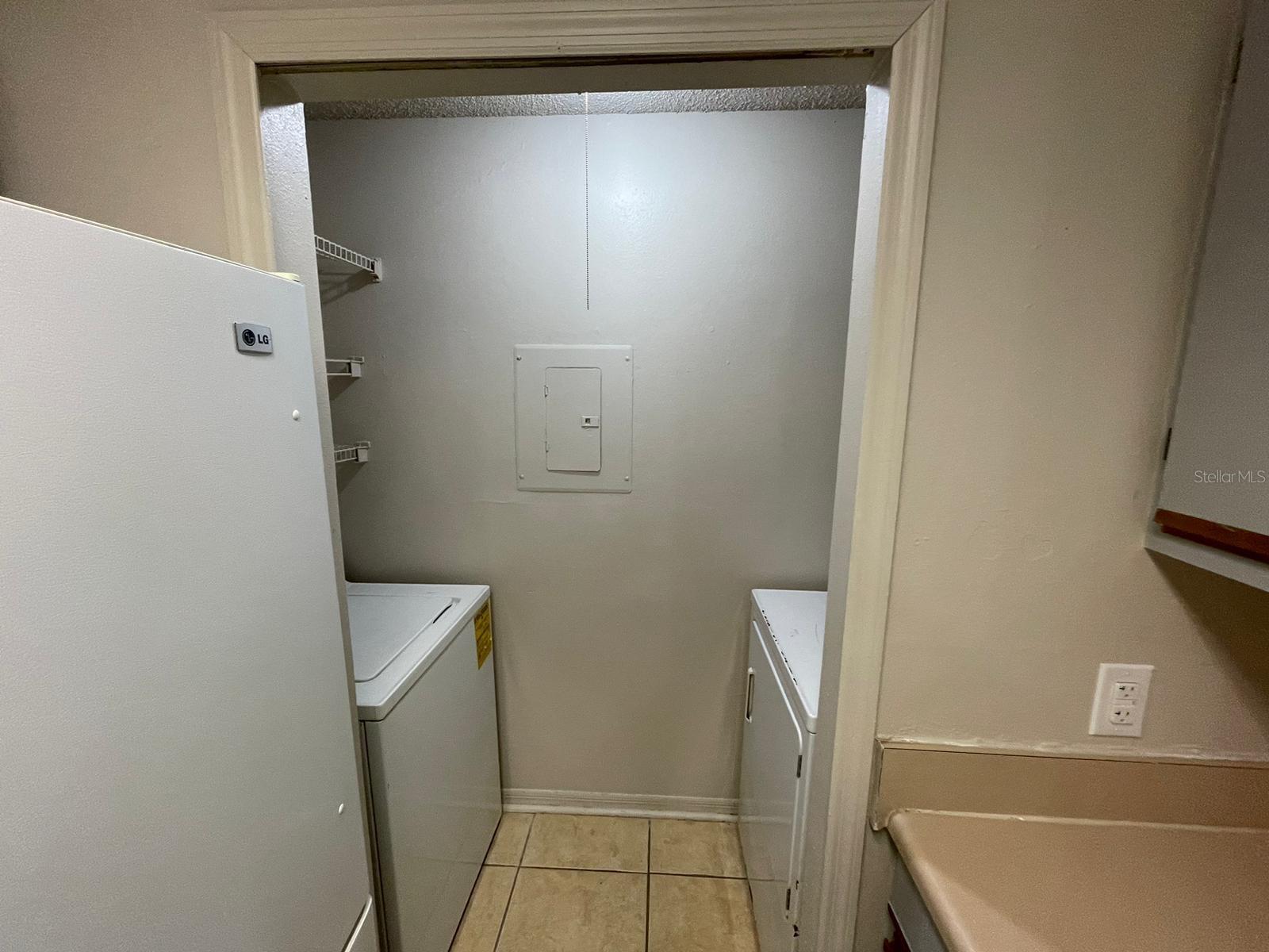 Image 14 of 30 For 6100 Westgate Drive 103