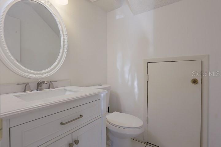 Image 14 of 25 For 12572 Wisconsin Woods Lane