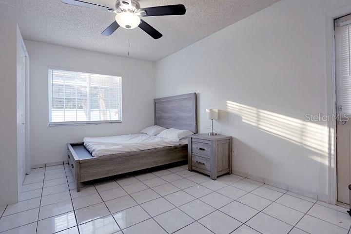 Image 17 of 25 For 12572 Wisconsin Woods Lane