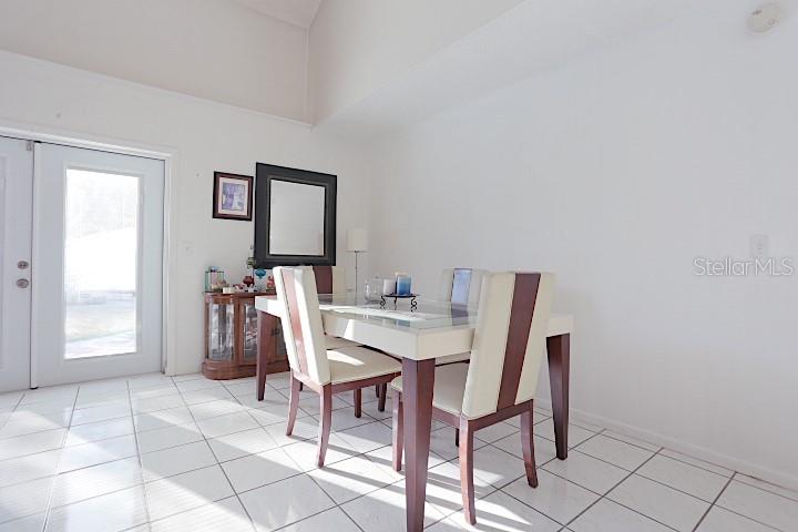 Image 6 of 25 For 12572 Wisconsin Woods Lane