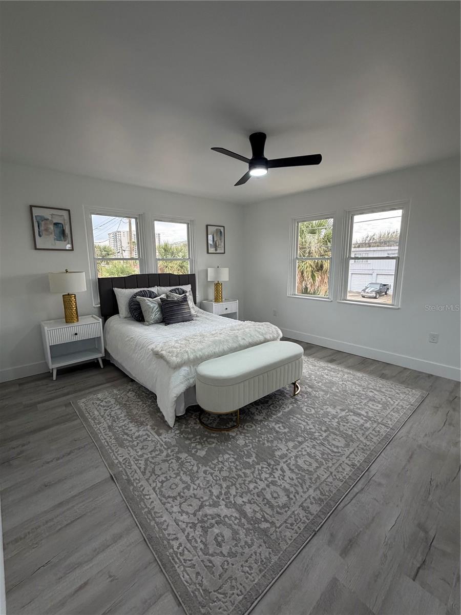 Image 11 of 28 For 2061 Peninsula Drive