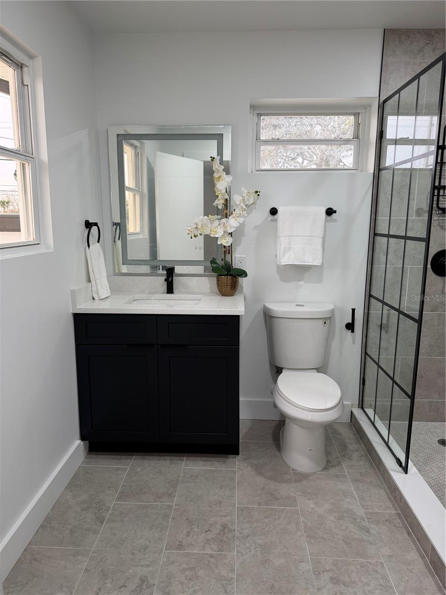 Image 13 of 28 For 2061 Peninsula Drive