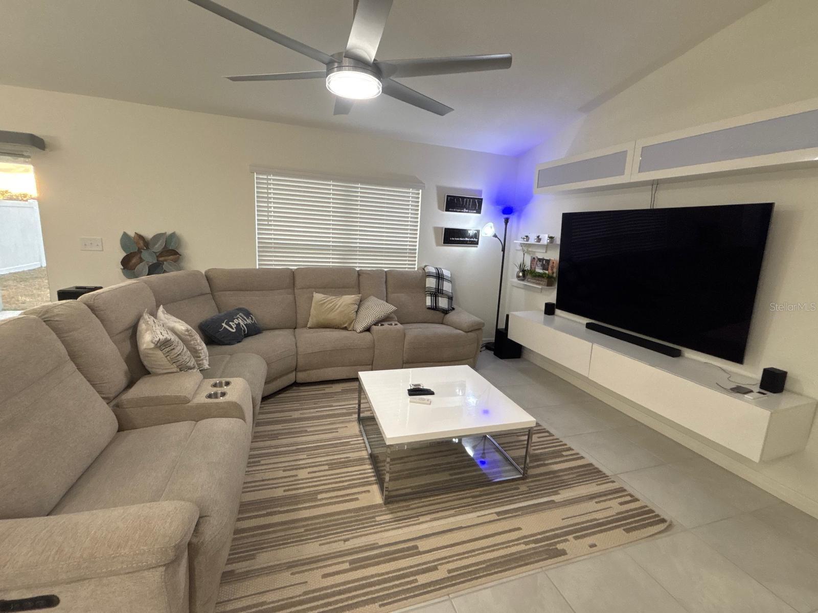 Image 8 of 27 For 3166 Sweet Acres Place