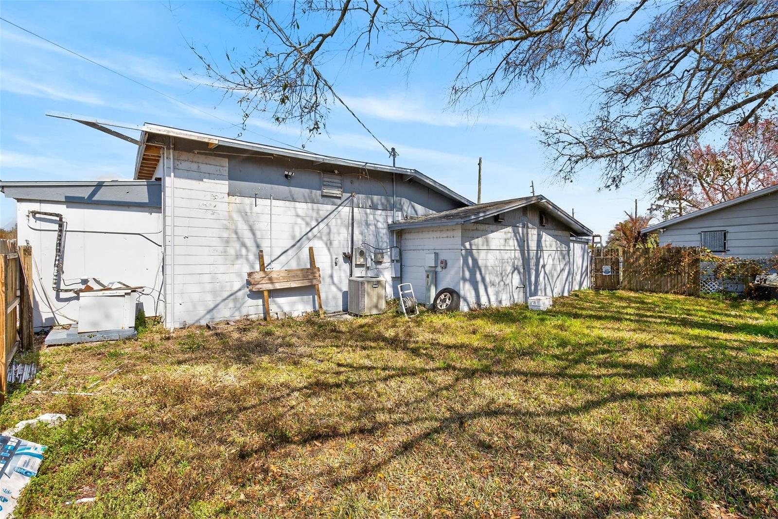 Image 39 of 55 For 5800 Alligator Lake Shore W