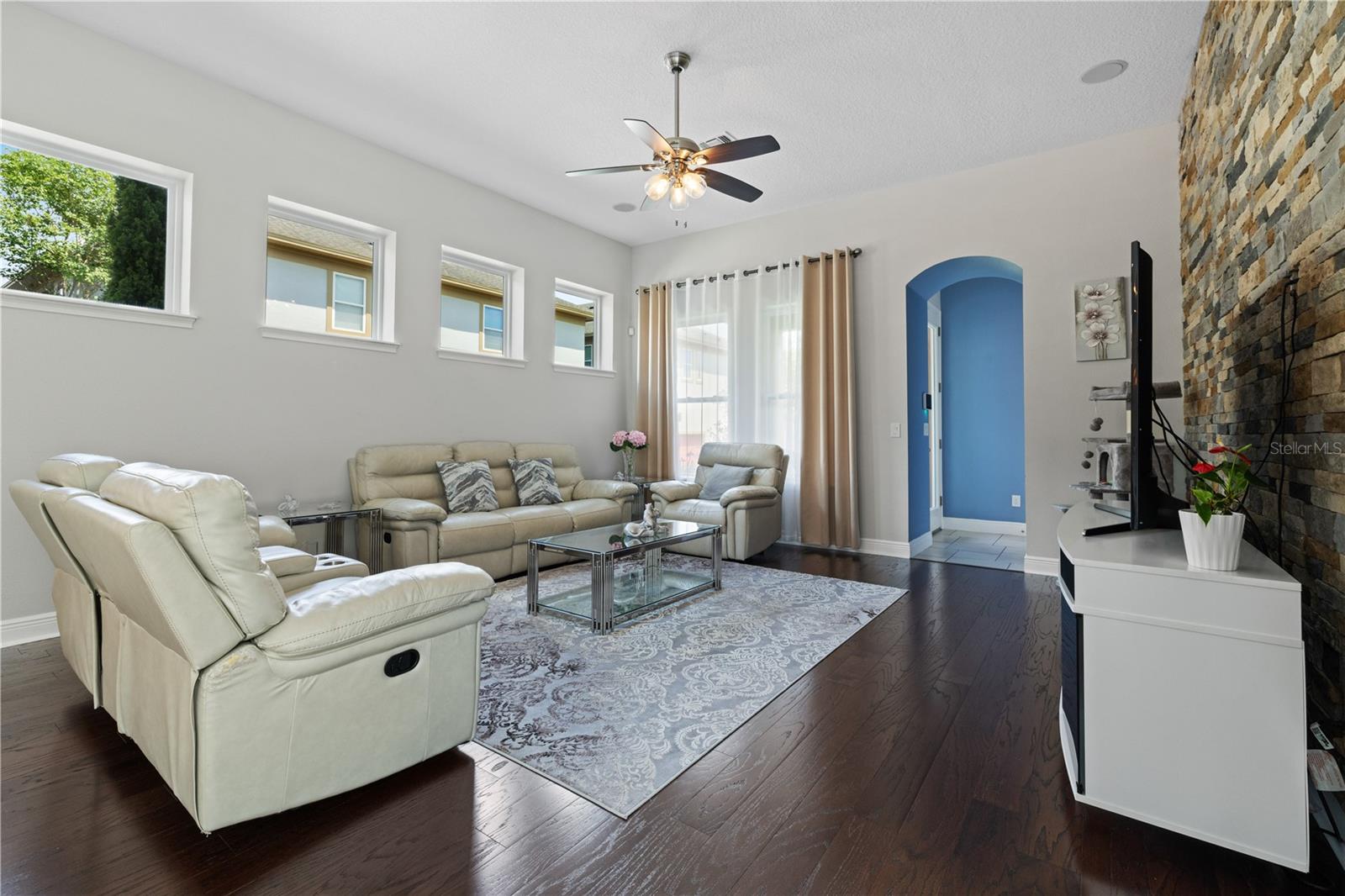 Image 45 of 51 For 8268 Bellow Street