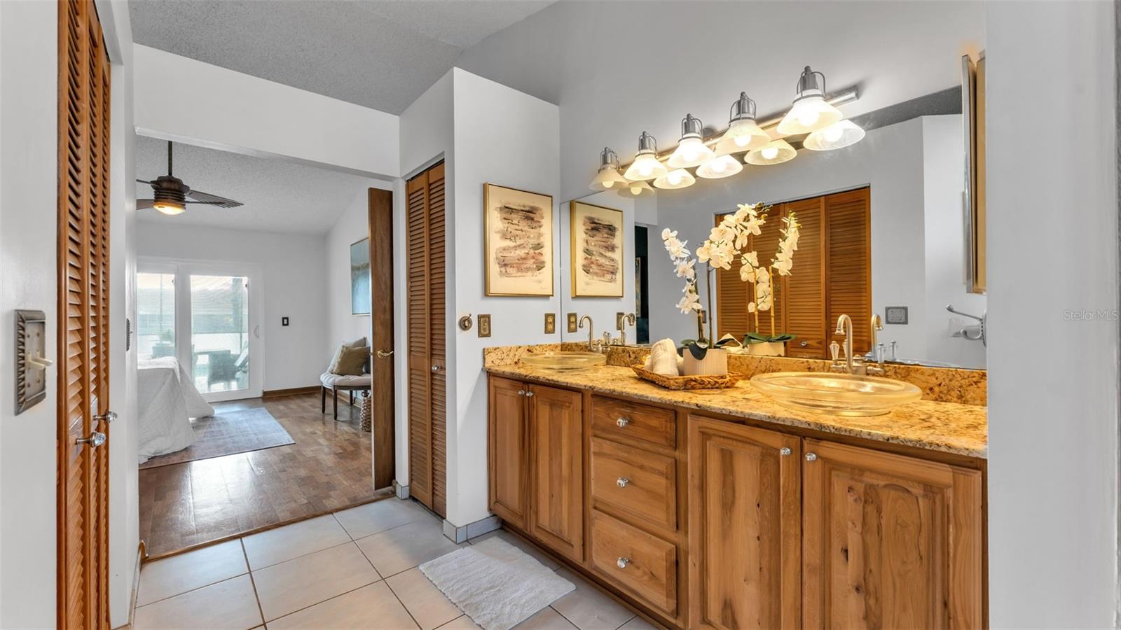 Image 18 of 53 For 7719 Landsdowne Lane