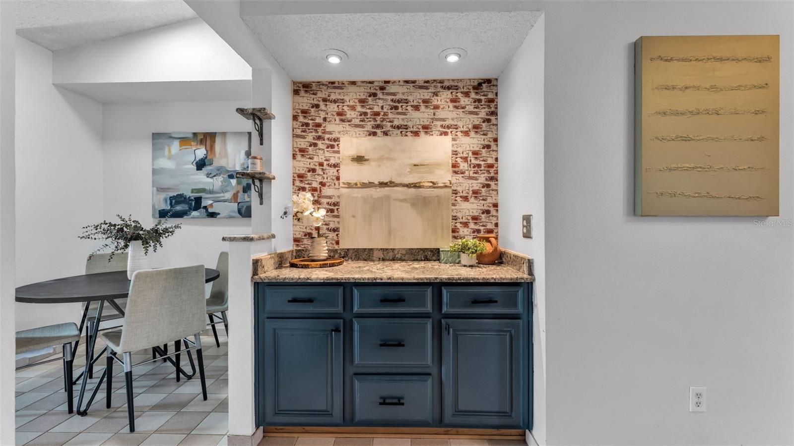 Image 20 of 53 For 7719 Landsdowne Lane