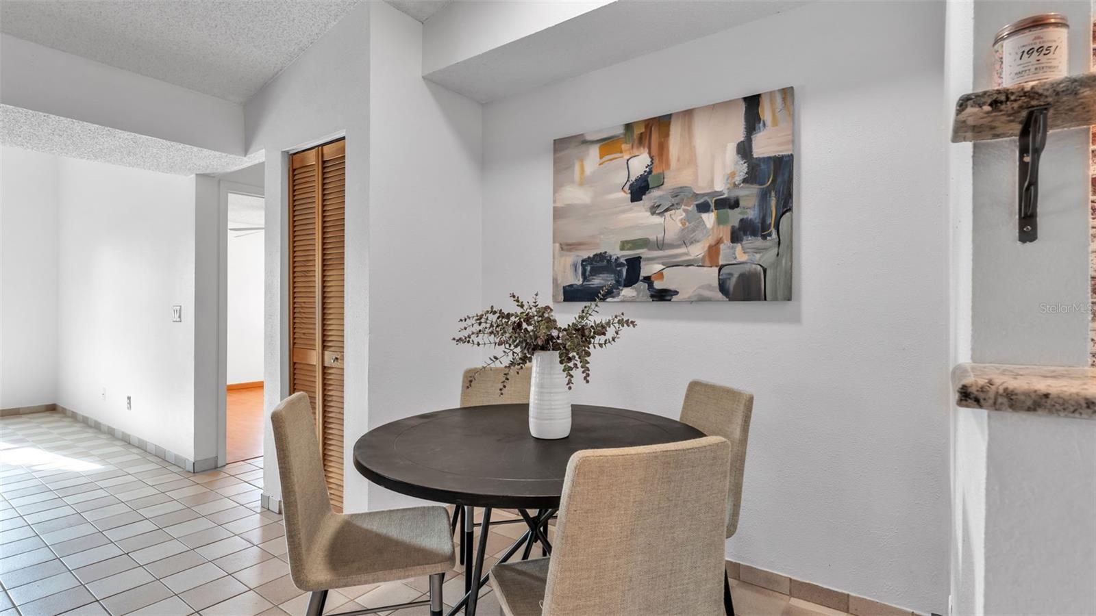 Image 21 of 53 For 7719 Landsdowne Lane