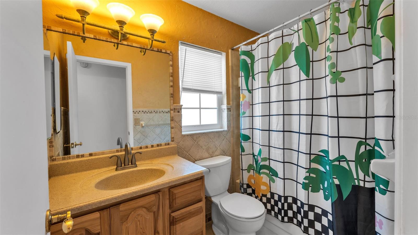 Image 34 of 53 For 7719 Landsdowne Lane