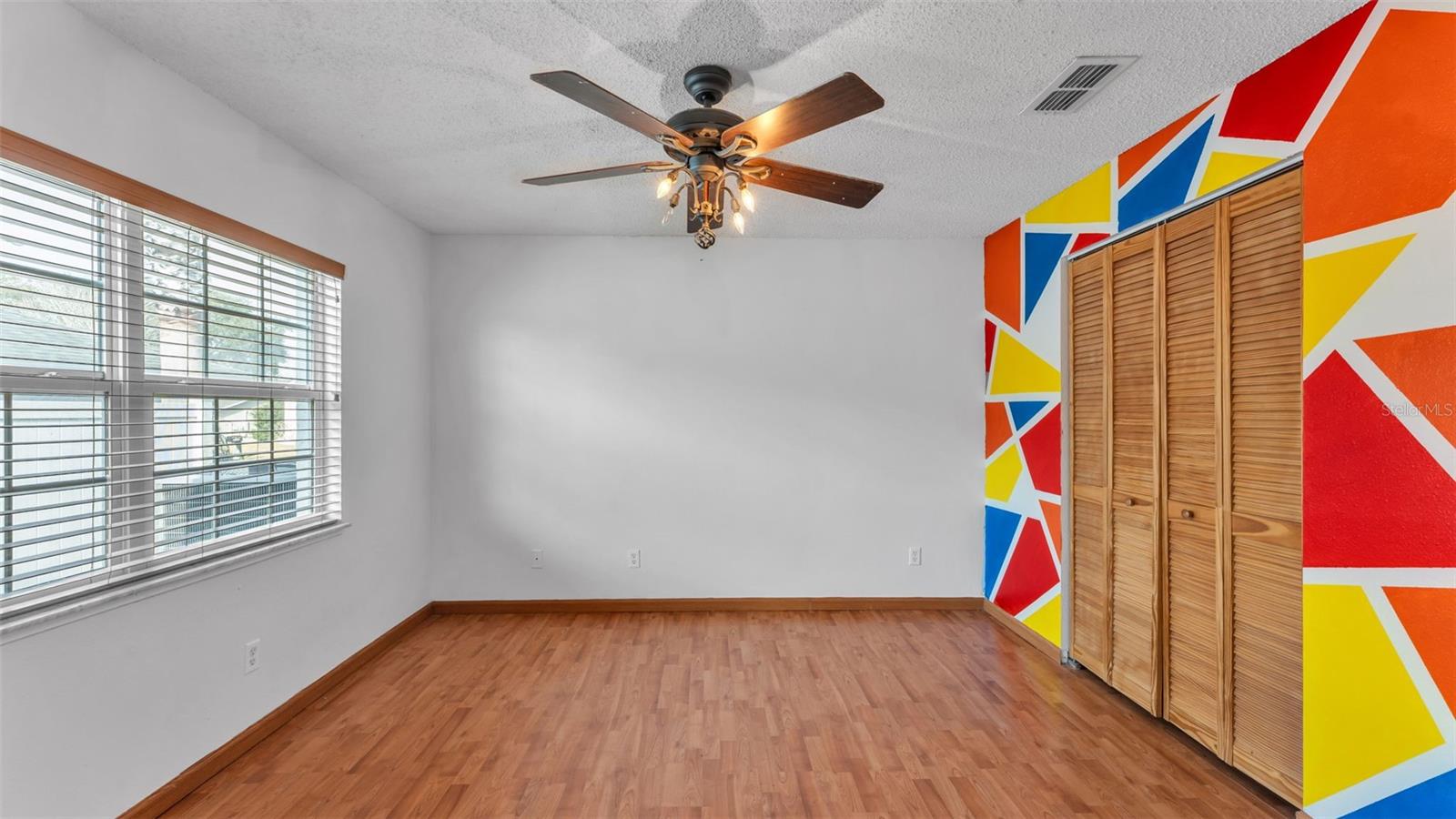 Image 37 of 53 For 7719 Landsdowne Lane