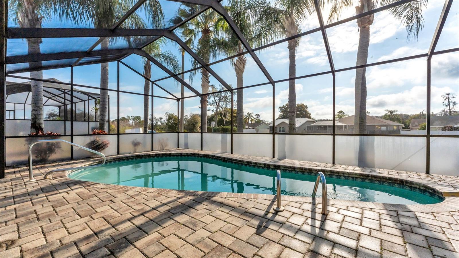 Image 42 of 53 For 7719 Landsdowne Lane