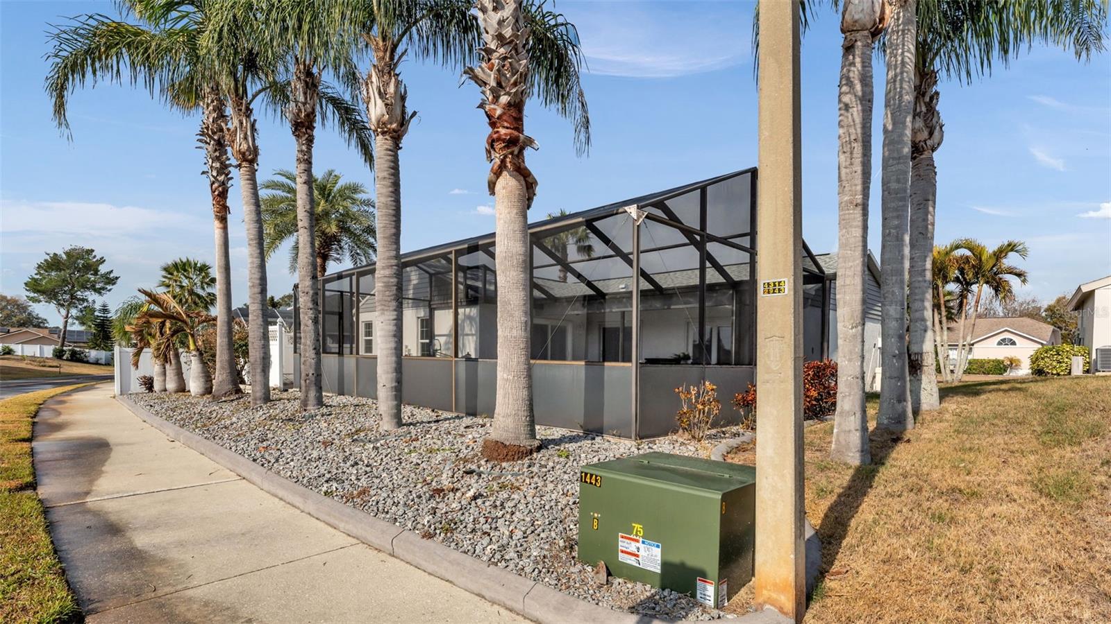 Image 45 of 53 For 7719 Landsdowne Lane