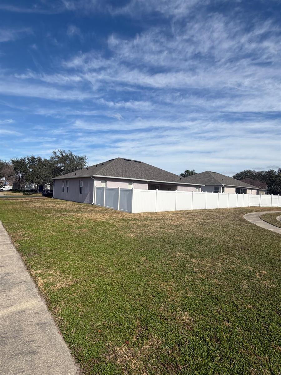 Image 26 of 29 For 430 Merlot Drive