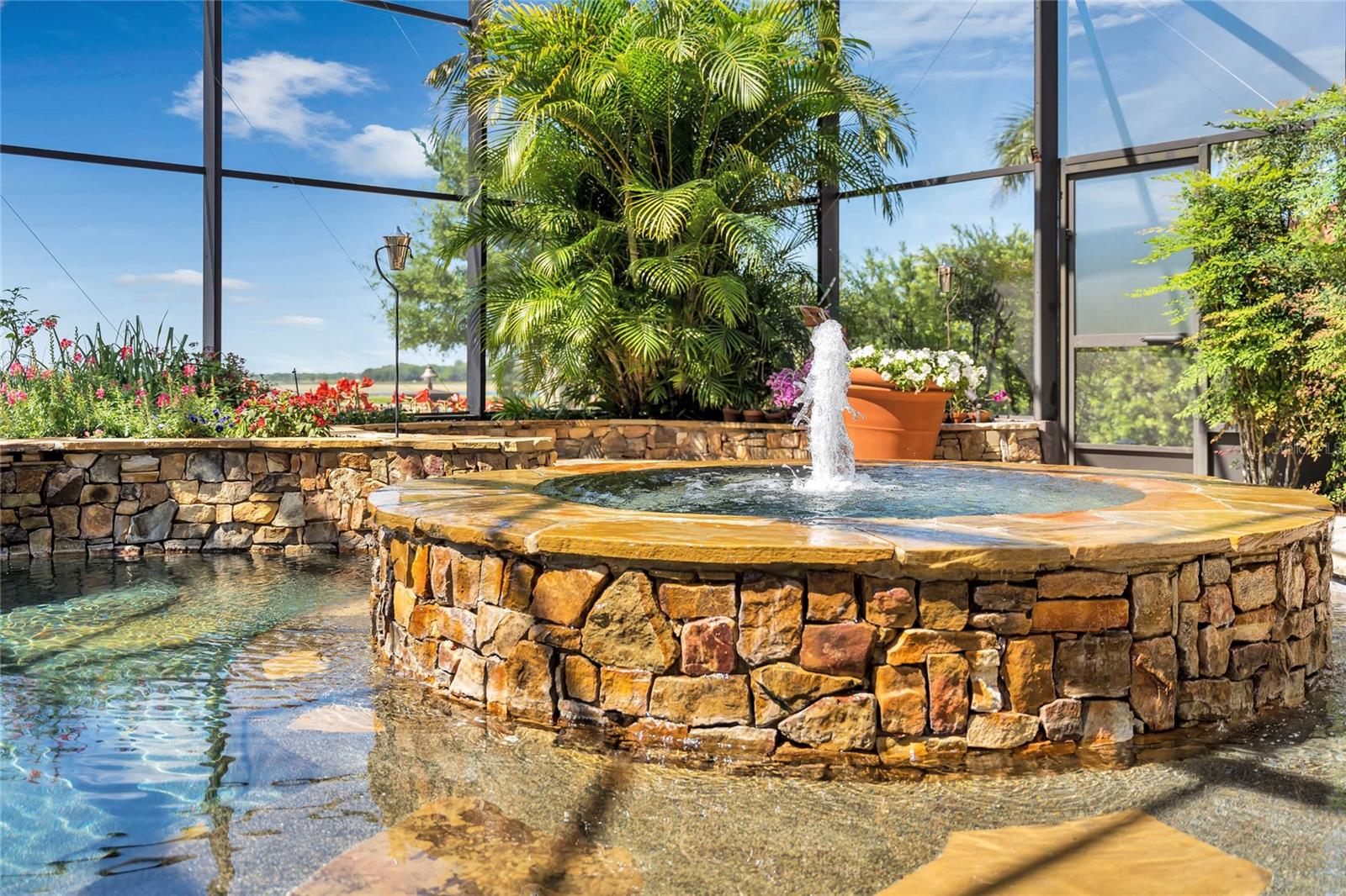 Image 4 of 38 For 1501 Sunset Pointe Place