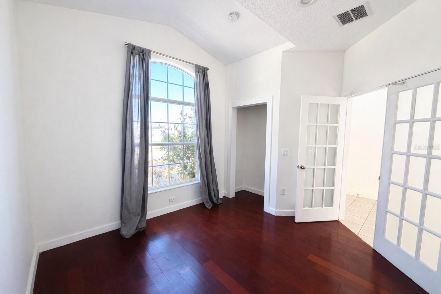 Image 18 of 36 For 1030 Vaquero Lane