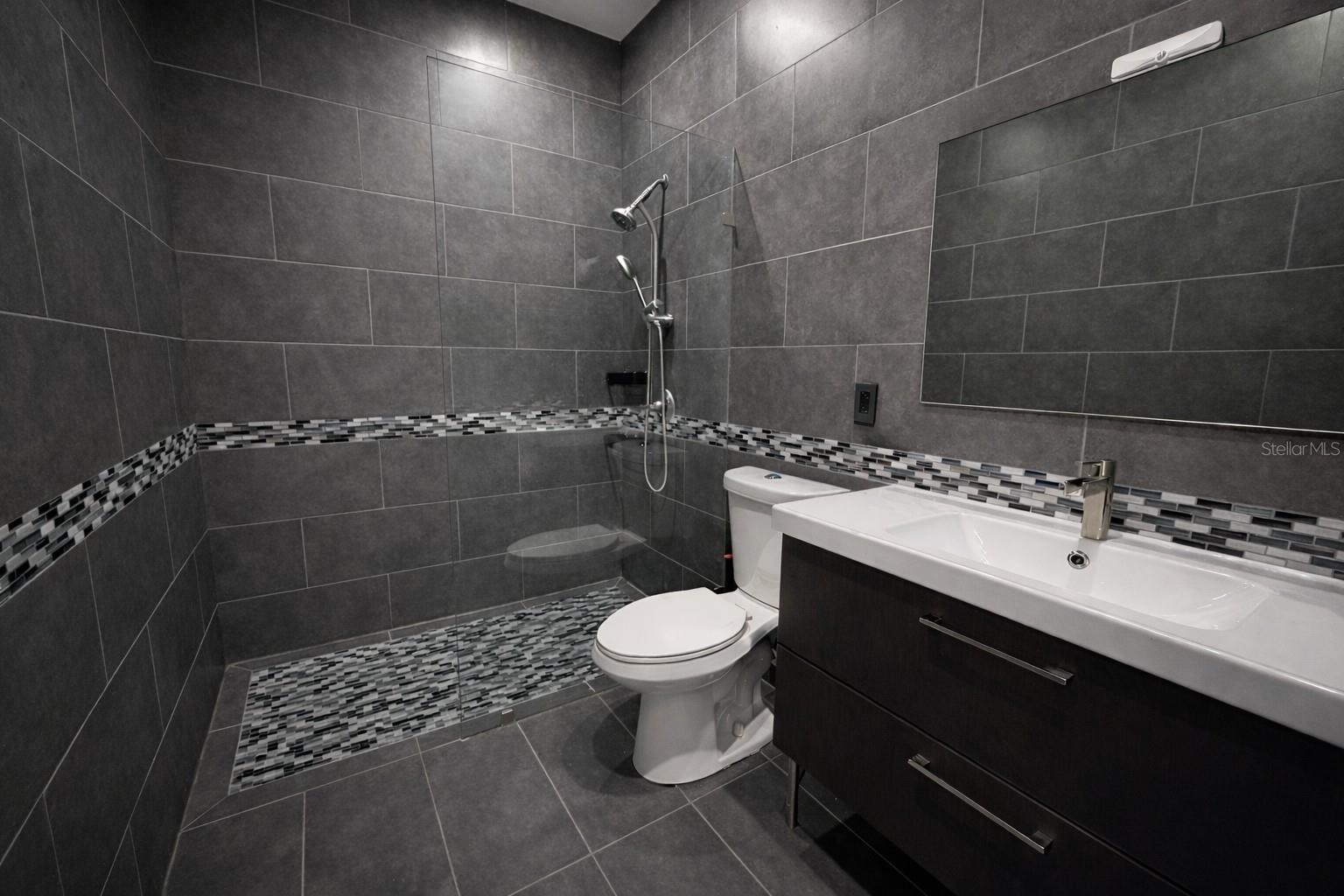 Image 28 of 36 For 1030 Vaquero Lane