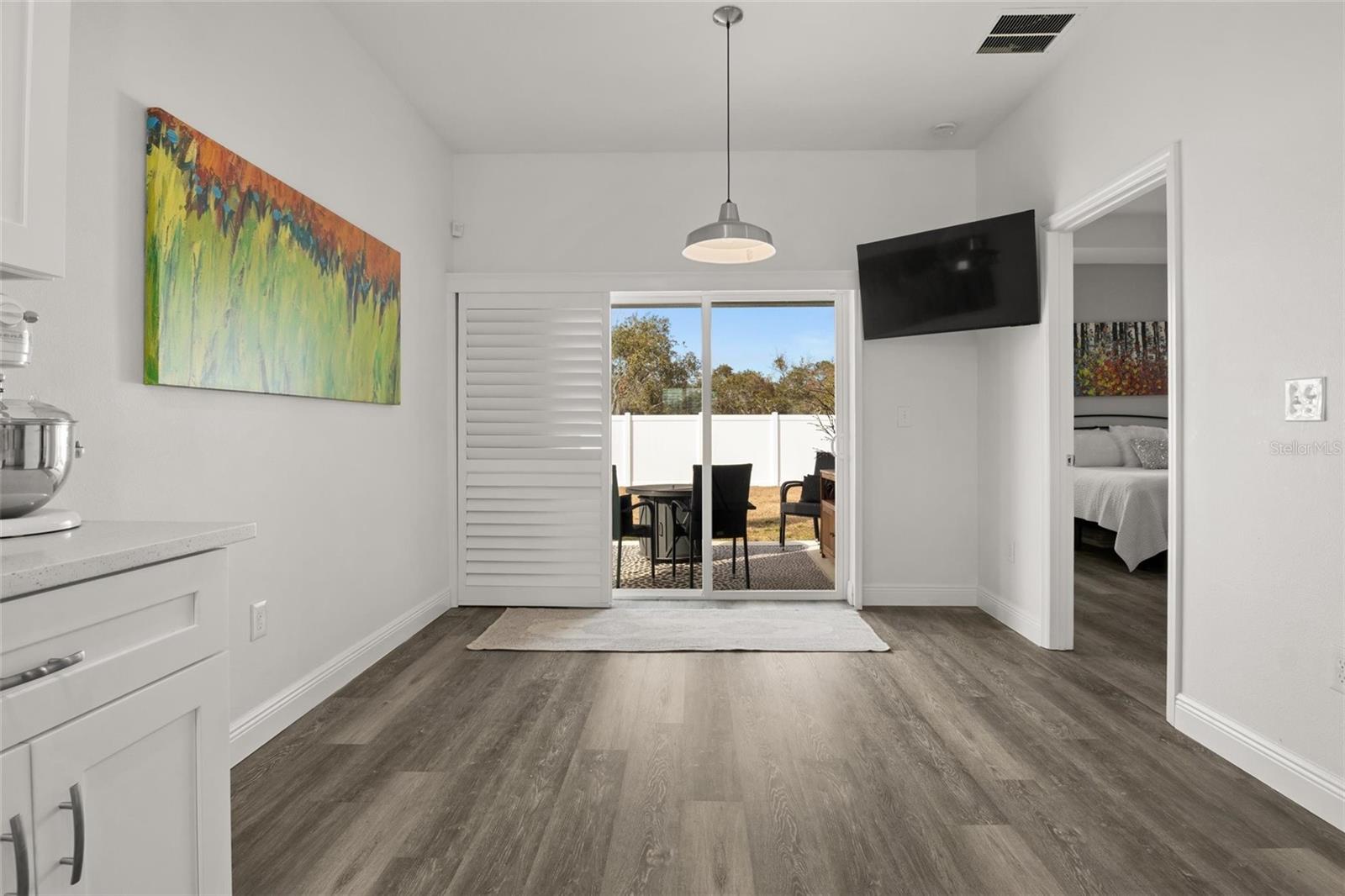 Image 11 of 38 For 3881 Phillips Road