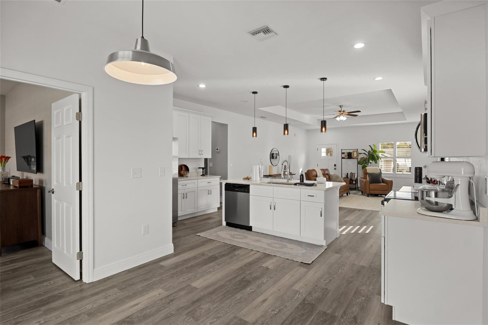 Image 12 of 38 For 3881 Phillips Road