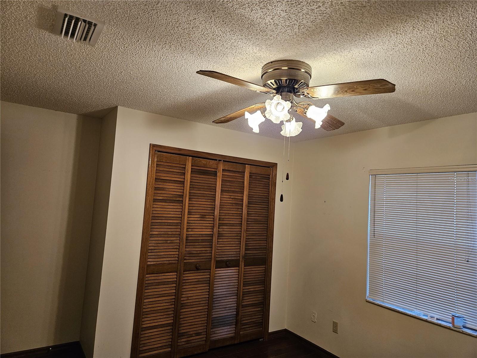 Image 18 of 20 For 5489 Caurus Court