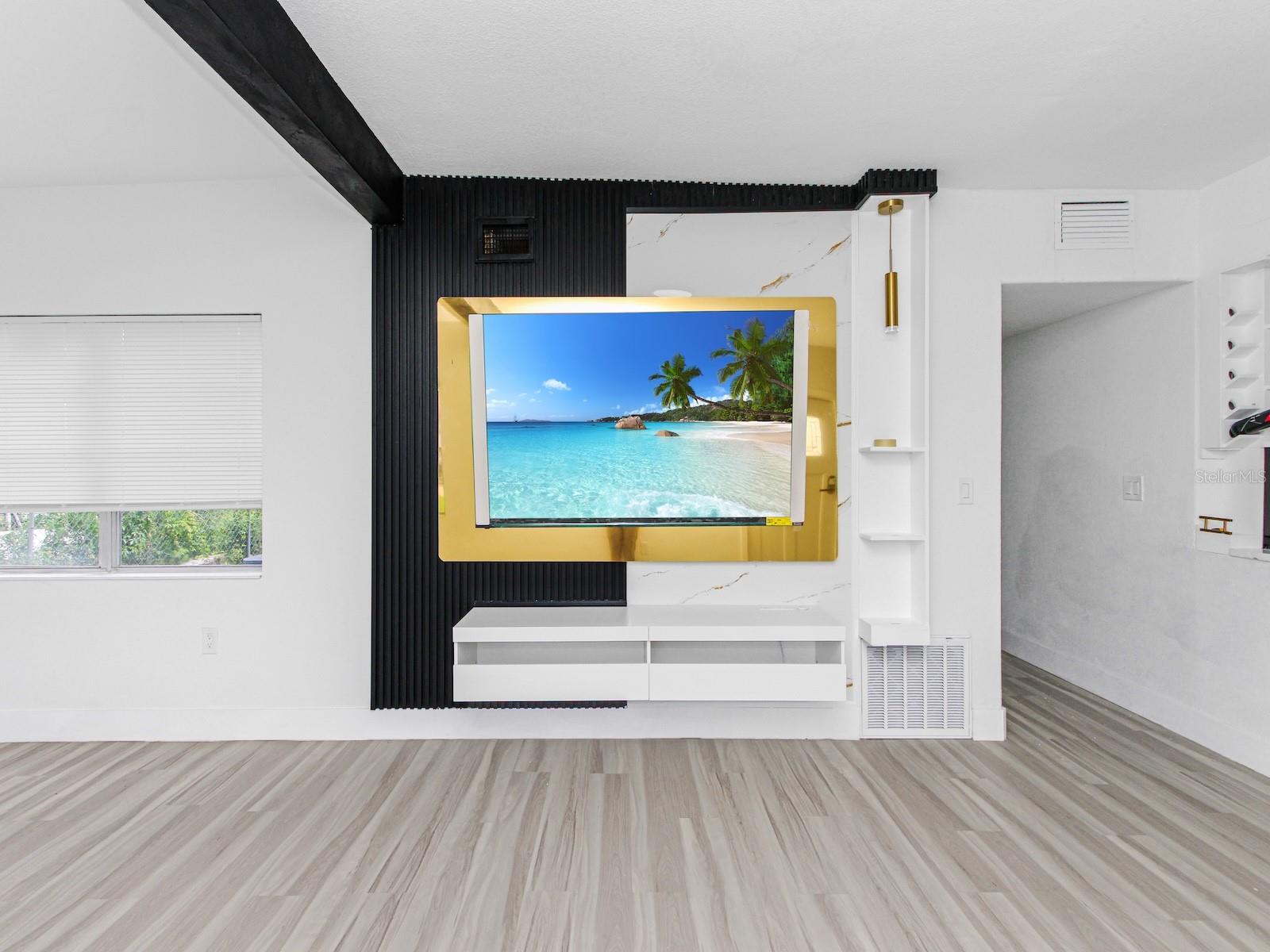 Image 15 of 42 For 4201 Park Lake Street