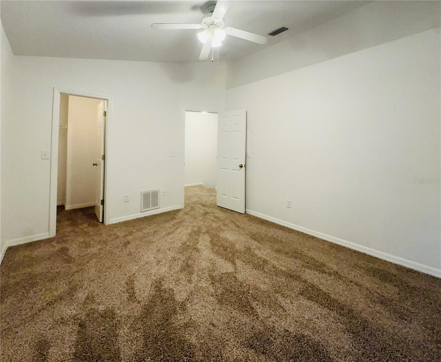 Image 13 of 28 For 207 Golden Pond Court