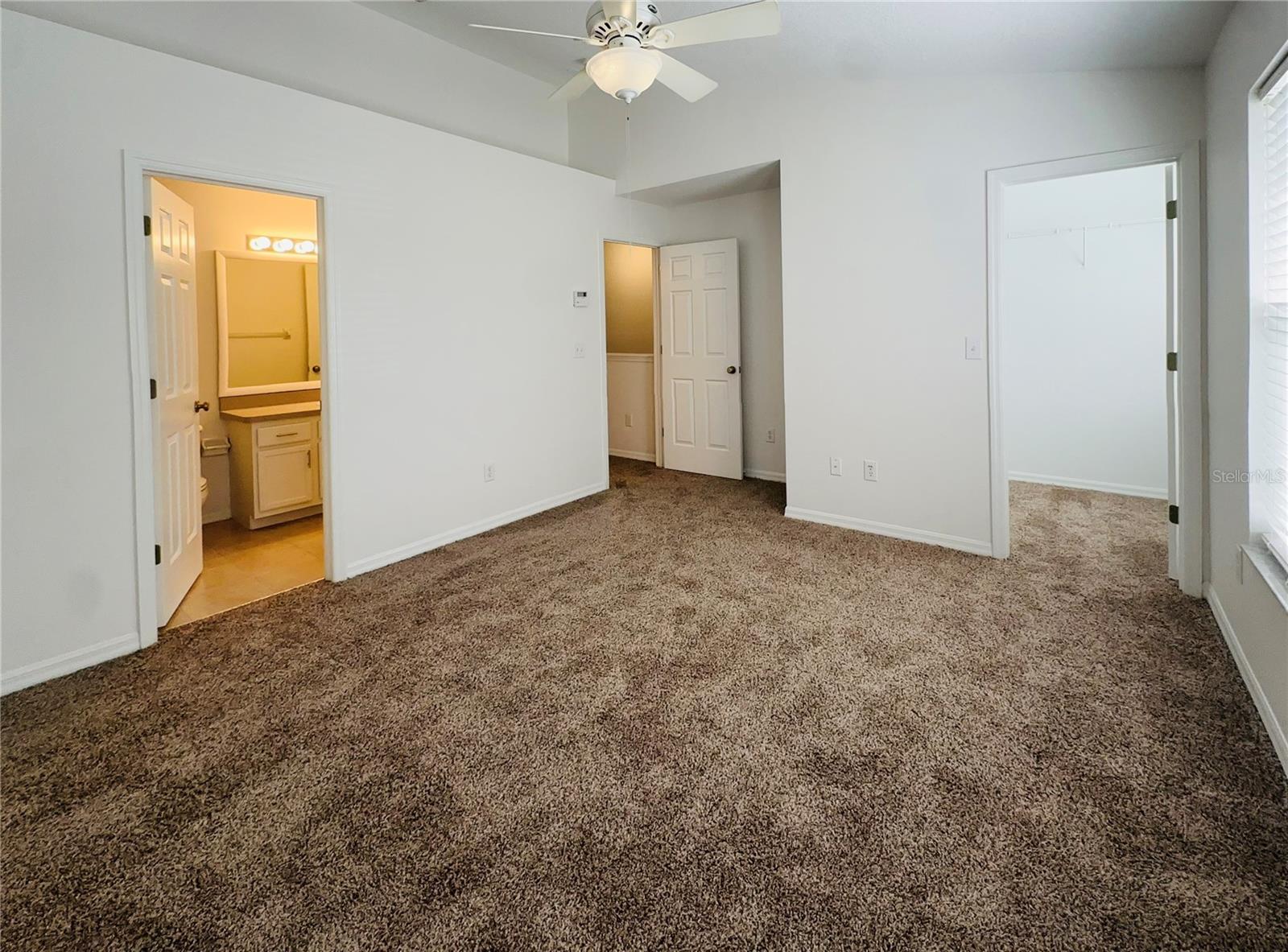 Image 22 of 28 For 207 Golden Pond Court