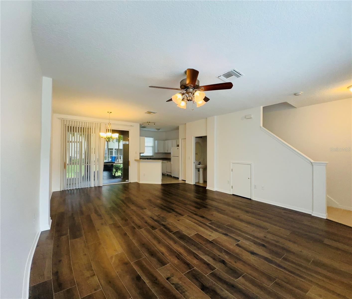 Image 4 of 28 For 207 Golden Pond Court