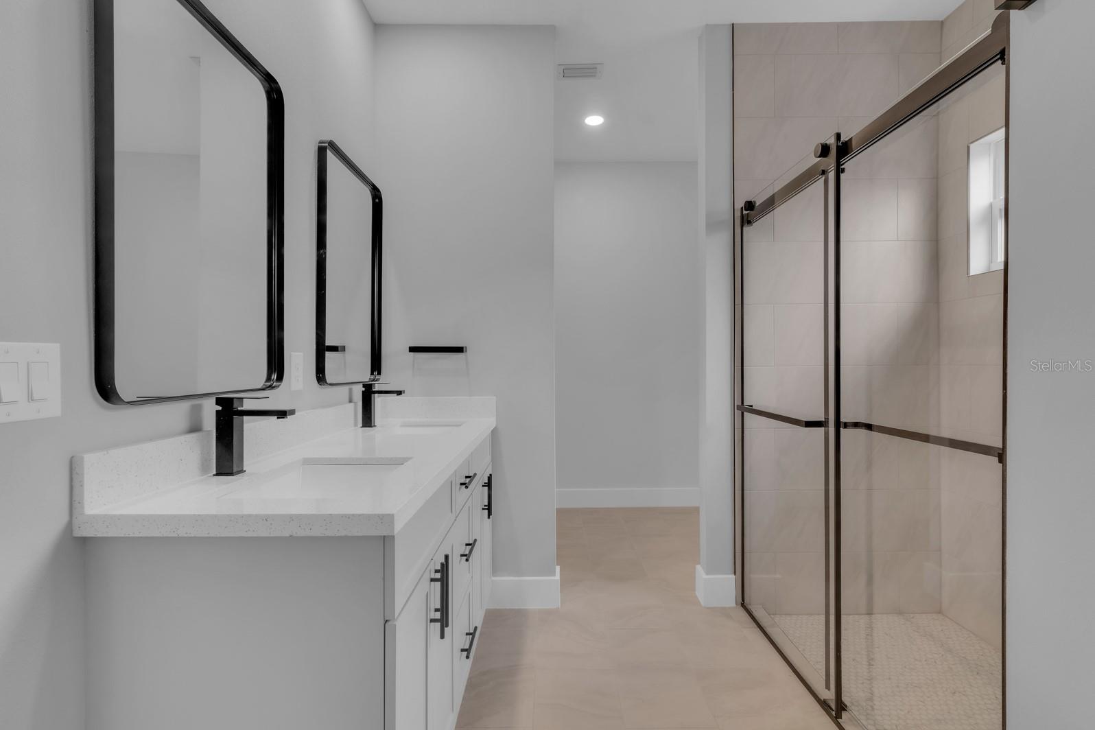 Image 14 of 30 For 1821 Missouri Road Nw