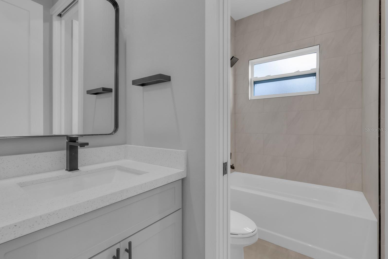 Image 22 of 30 For 1821 Missouri Road Nw