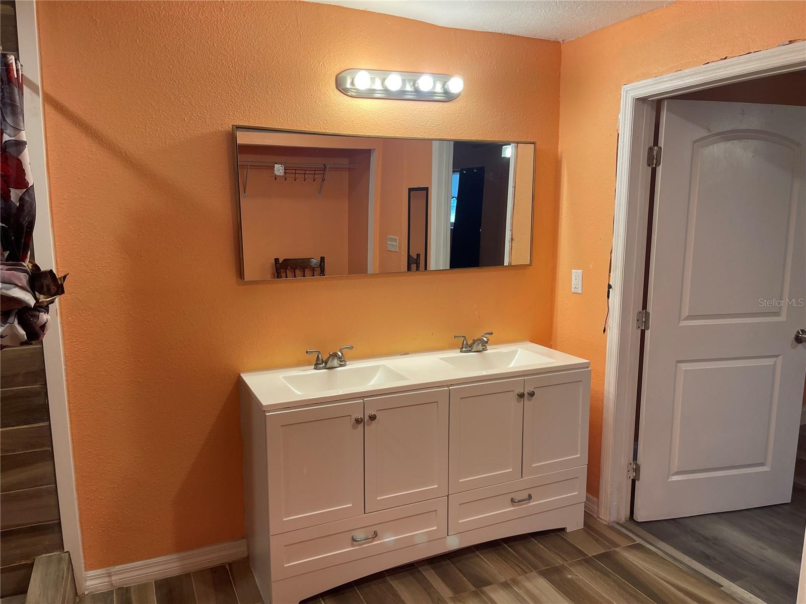 Image 15 of 45 For 1701 36th Street Nw