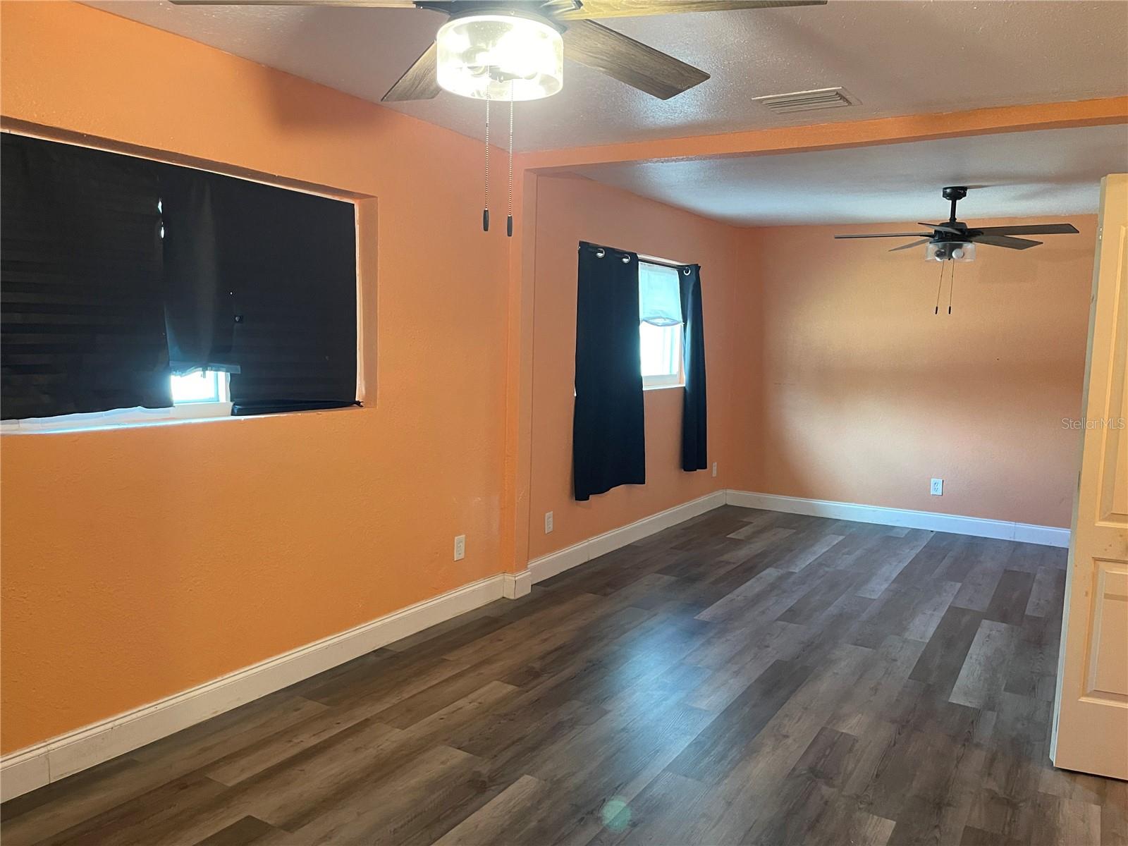 Image 17 of 45 For 1701 36th Street Nw