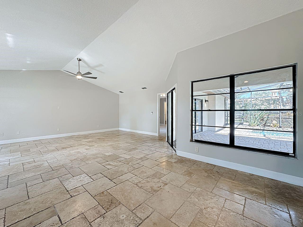 Image 11 of 56 For 8019 Madeira Court