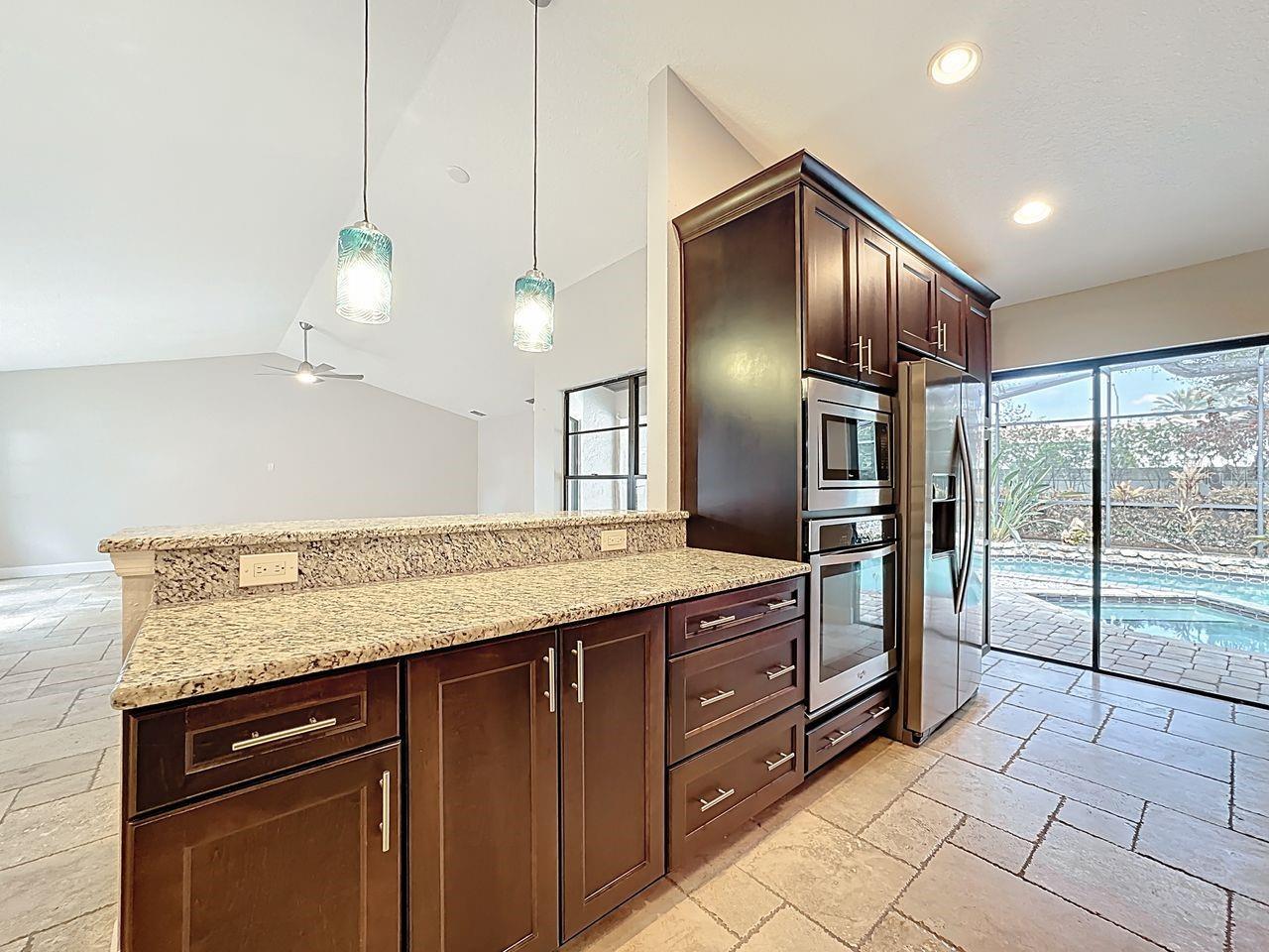 Image 15 of 56 For 8019 Madeira Court