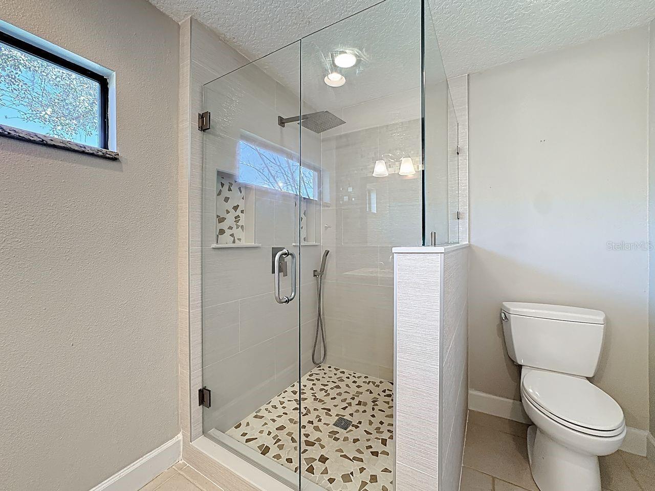 Image 28 of 56 For 8019 Madeira Court