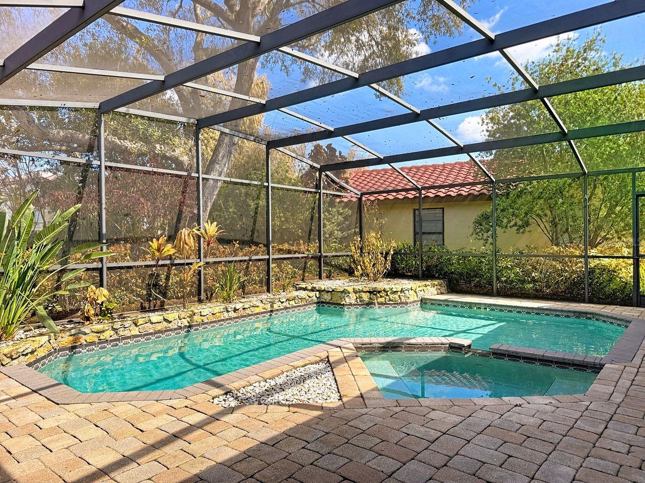 Image 38 of 56 For 8019 Madeira Court